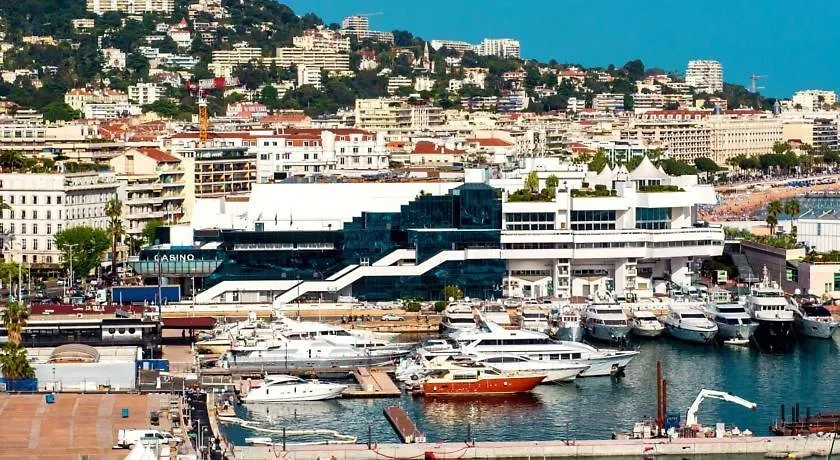 Bed & Breakfast Chambres D'Hotes Cottage Bellevue Cannes France