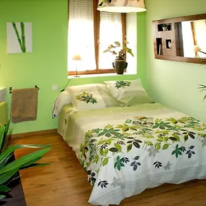 Lyon Home's 3*, Villeurbanne Frankreich